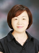 류충옥 수필가·청주성화초 행정실장