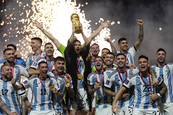 아르헨티나 36년 만에 월드컵 품었다